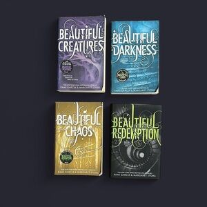 Beautiful Creatures Complete Paperback Collection